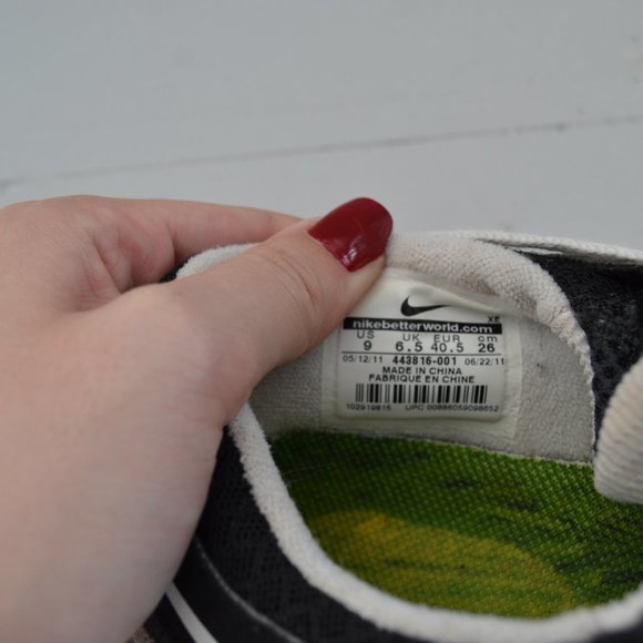 Nike Black White Sneakers Women's 9 Free Run 2 Running Walking Shoes 443816-001 - Picture 8 of 8